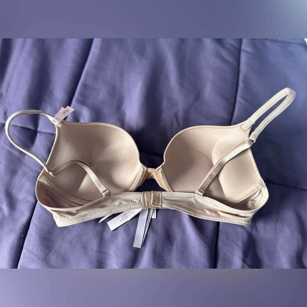 VS T shirt Push Up - Picture 2 of 3